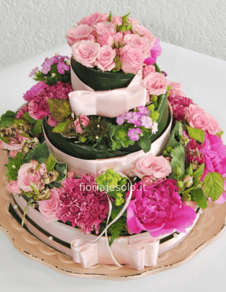 Torta floreale “3 strati”