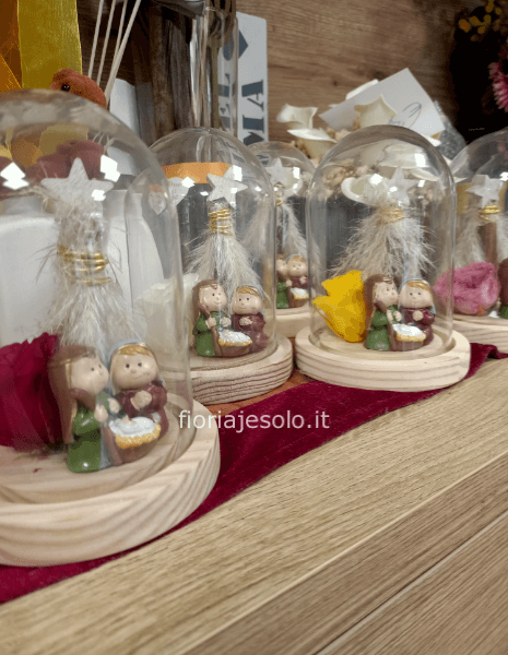 Teca in vetro con Sacra Famiglia